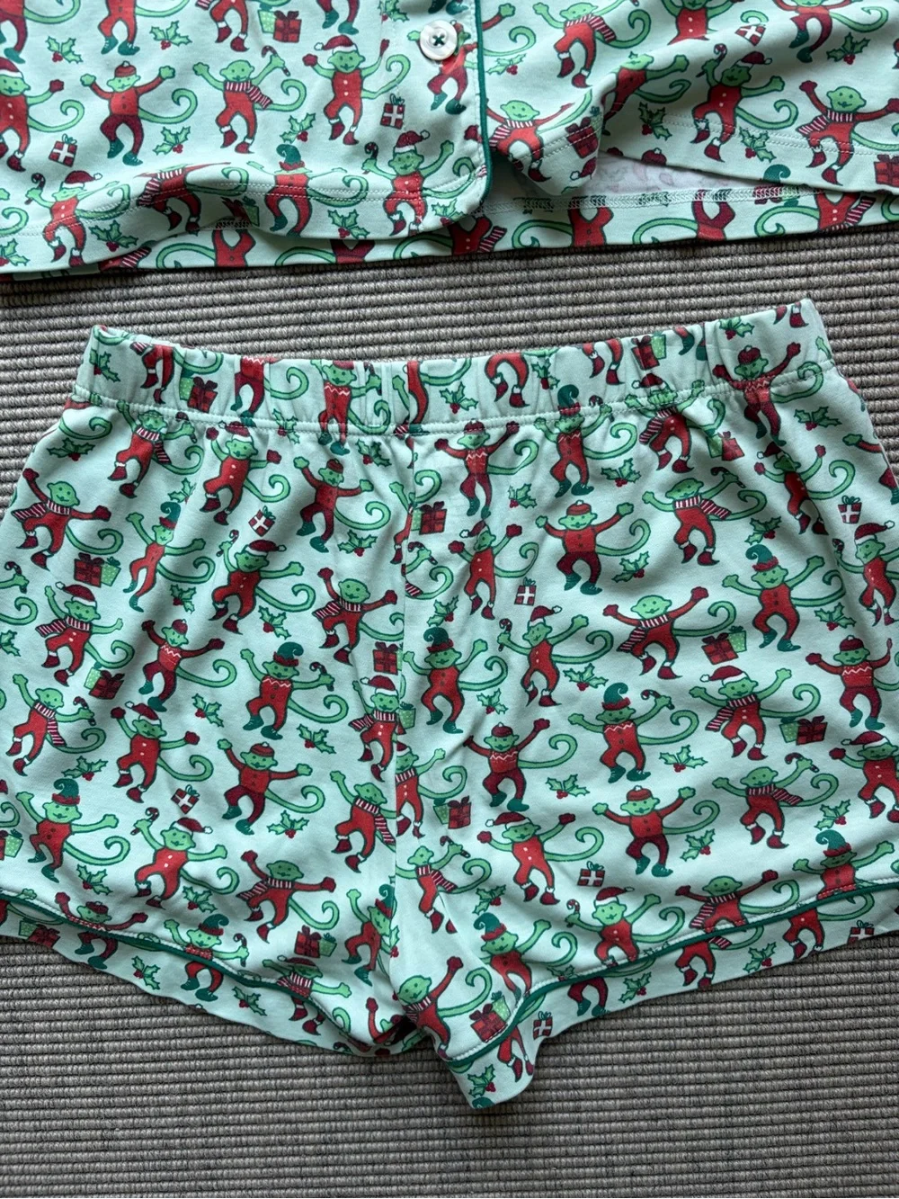 Roller rabbit  Short-Sleeve Holiday Monkey Print Shirt - Mint Green